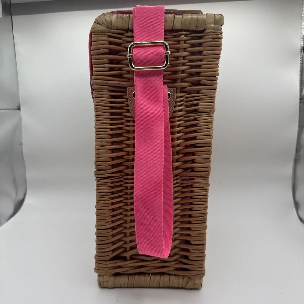 Lilly Pulitzer Wicker Wine Basket Rattan Cheek To Cheek Strap Carrier Floral